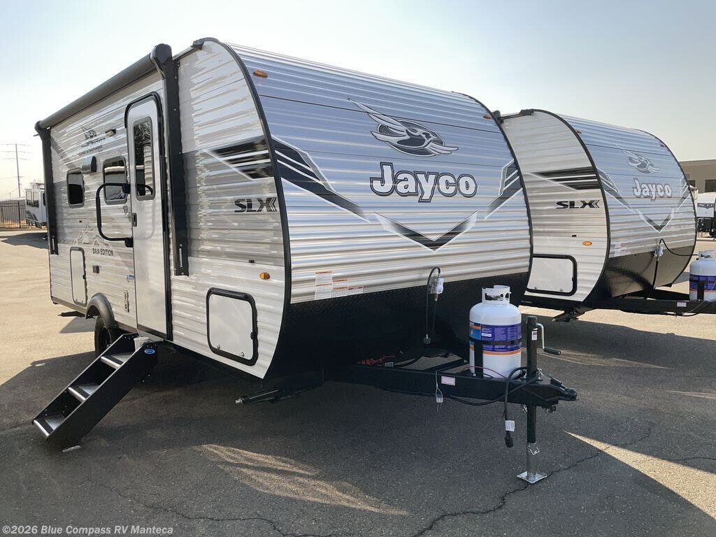 New 2026 Jayco Jay Flight SLX 160LKW available in Manteca, California