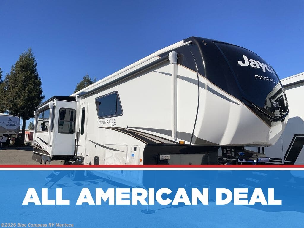 New 2026 Jayco Pinnacle 36FBTS available in Manteca, California