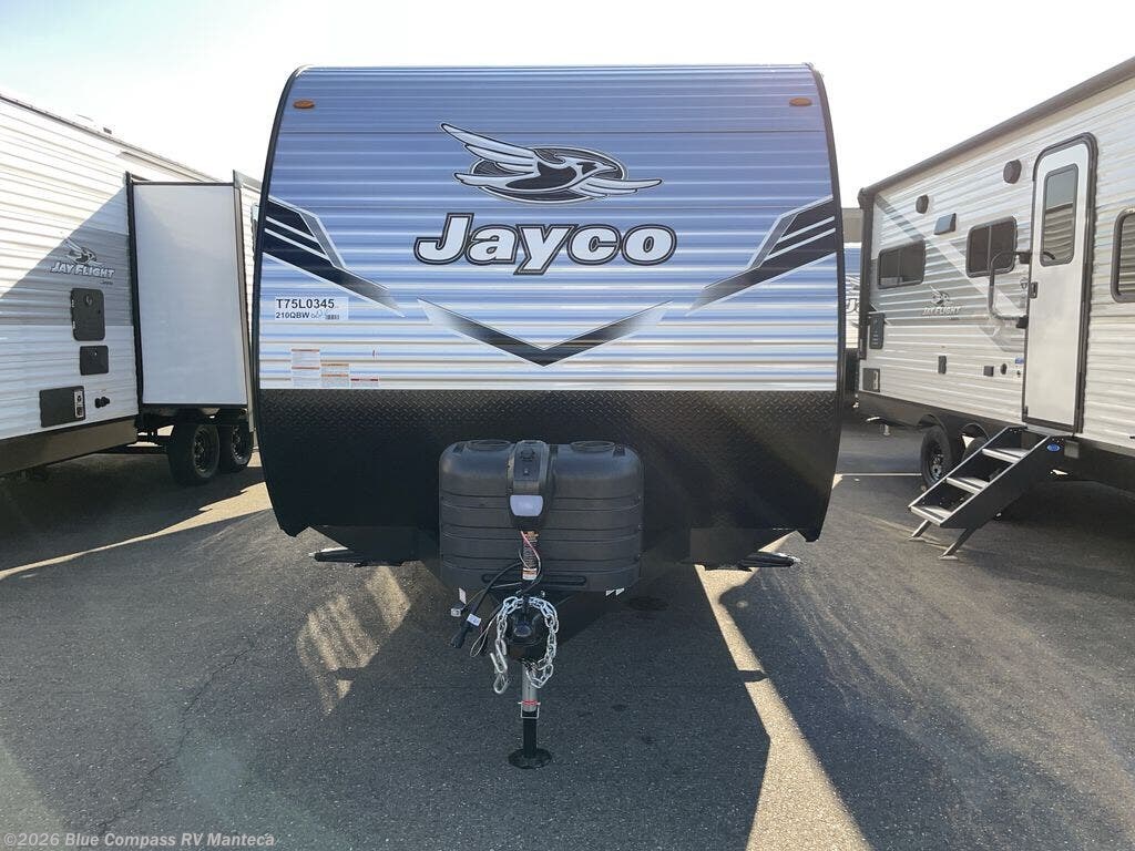 New 2026 Jayco Jay Flight SLX 210QBW available in Manteca, California