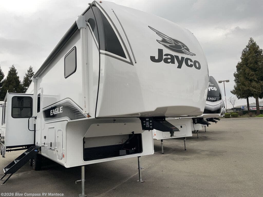 New 2026 Jayco Eagle SLE 30RLT available in Manteca, California