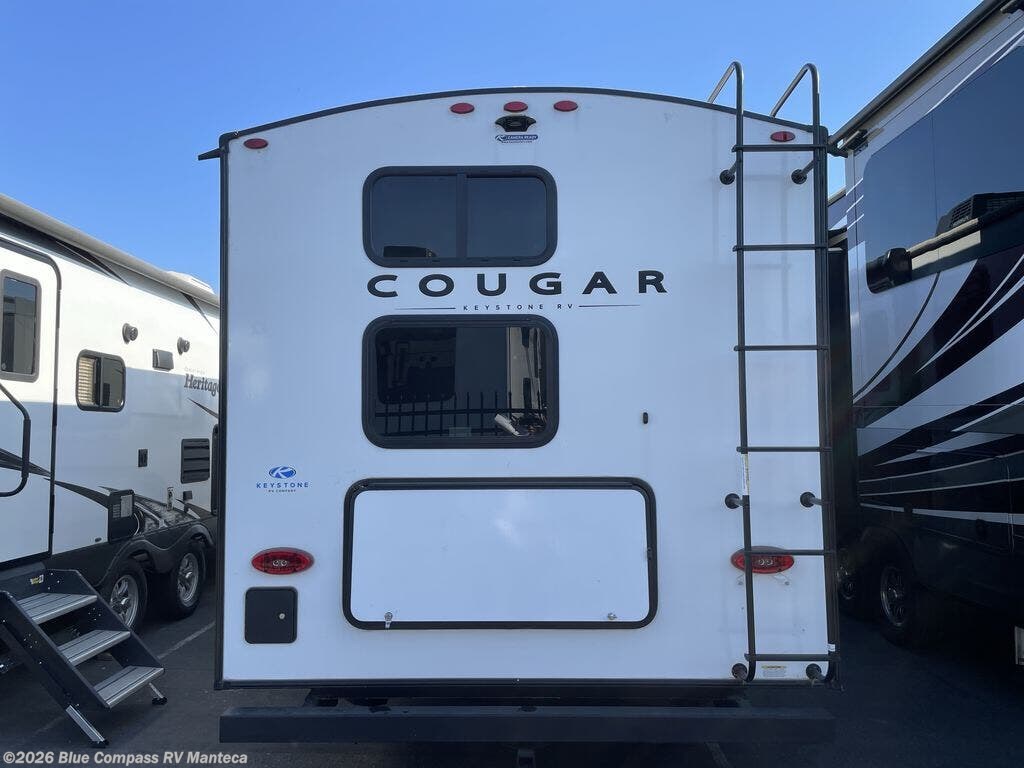 Used 2024 Keystone Cougar Half-Ton 30BHSWE available in Manteca, California