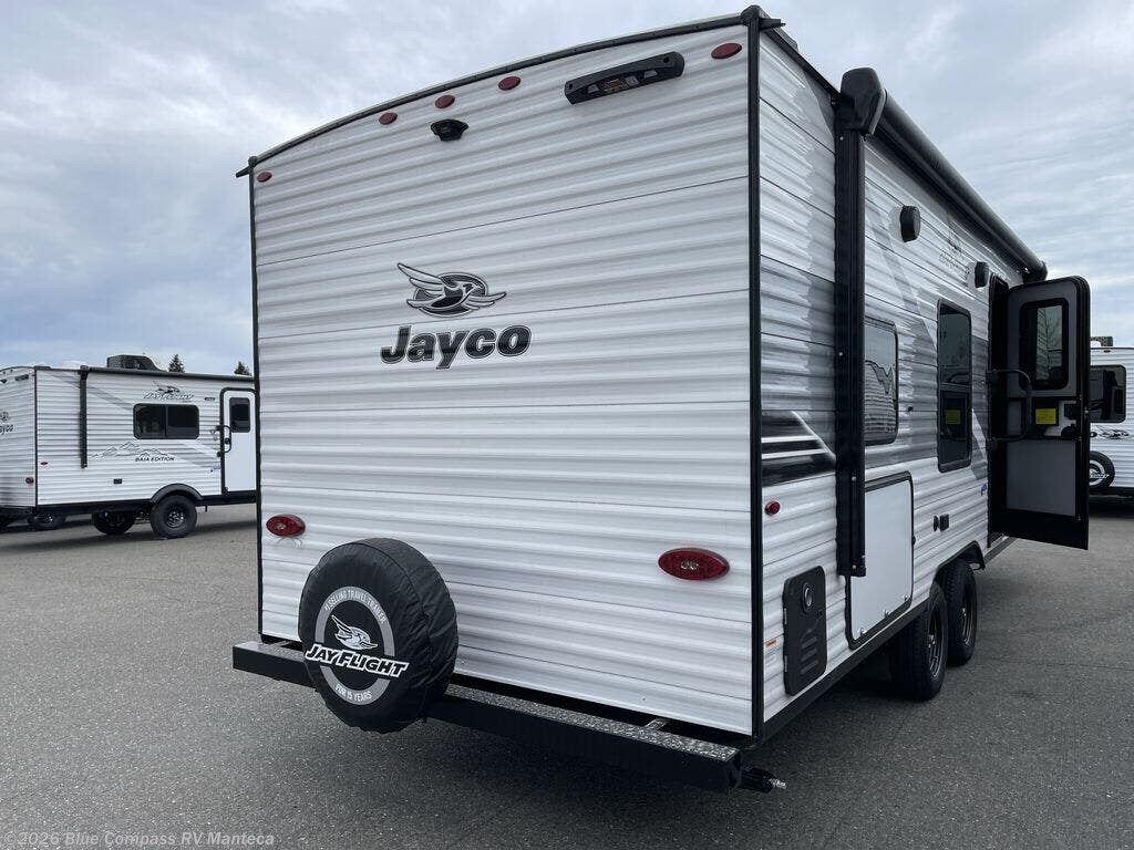 New 2026 Jayco Jay Flight SLX 260BHW available in Manteca, California