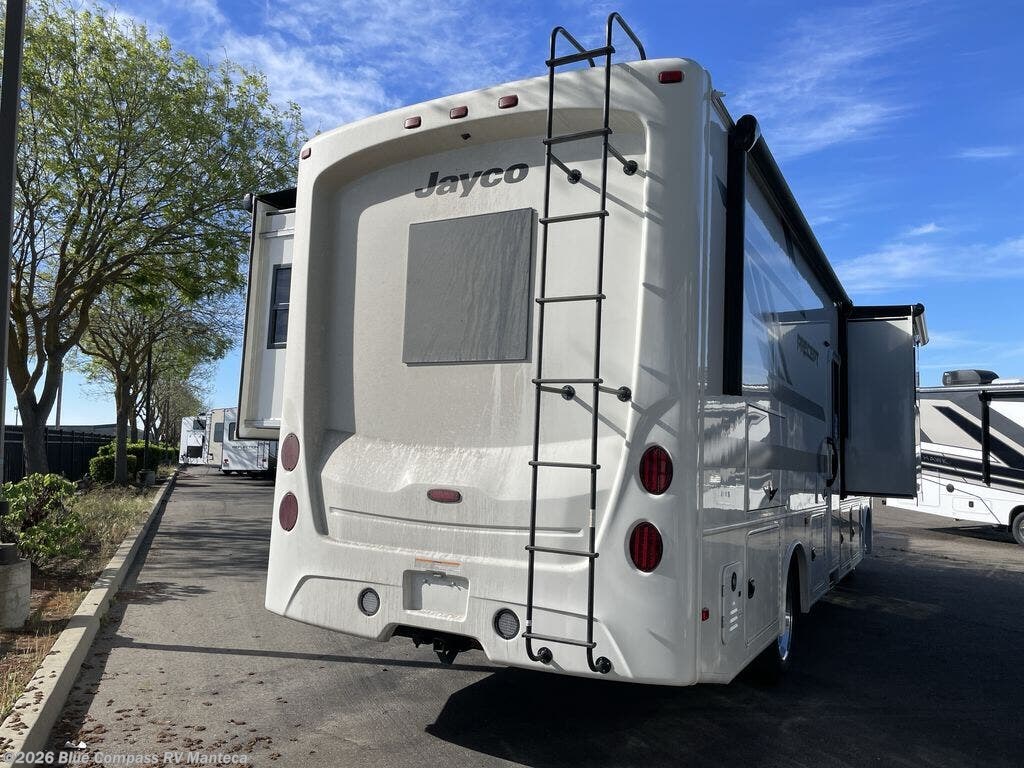 New 2026 Jayco Precept 31UL available in Manteca, California