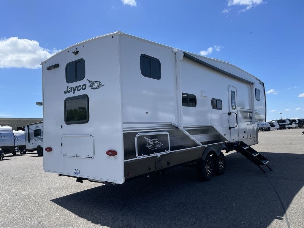 New 2026 Jayco Eagle SLE 28BHU available in Manteca, California