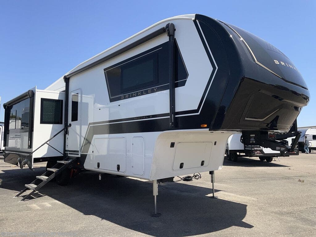 New 2026 Brinkley RV Model Z 3100 available in Manteca, California