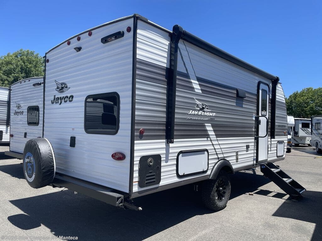 New 2027 Jayco Jay Flight 197MBW available in Manteca, California