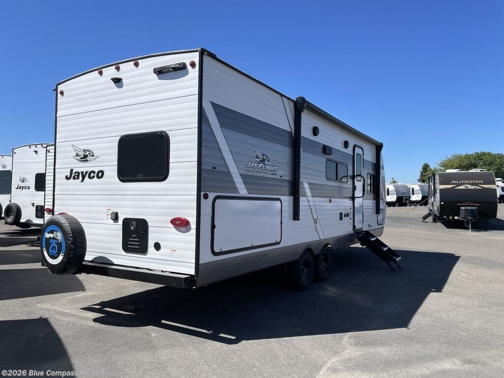 New 2027 Jayco Jay Flight 261BHSW available in Manteca, California