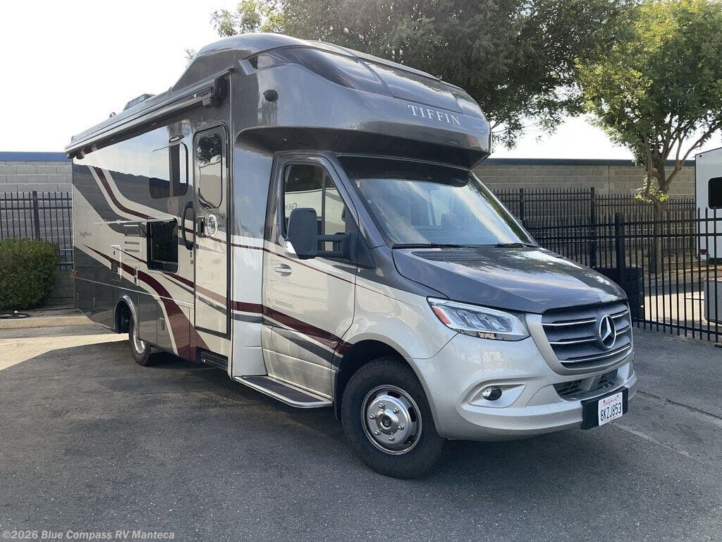Used 2020 Tiffin Wayfarer 25 RW available in Manteca, California