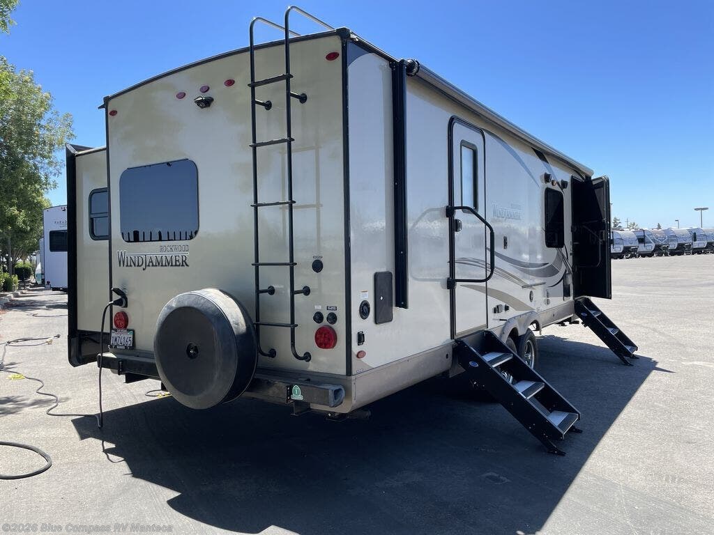 Used 2018 Forest River Rockwood Windjammer 2618VS available in Manteca, California