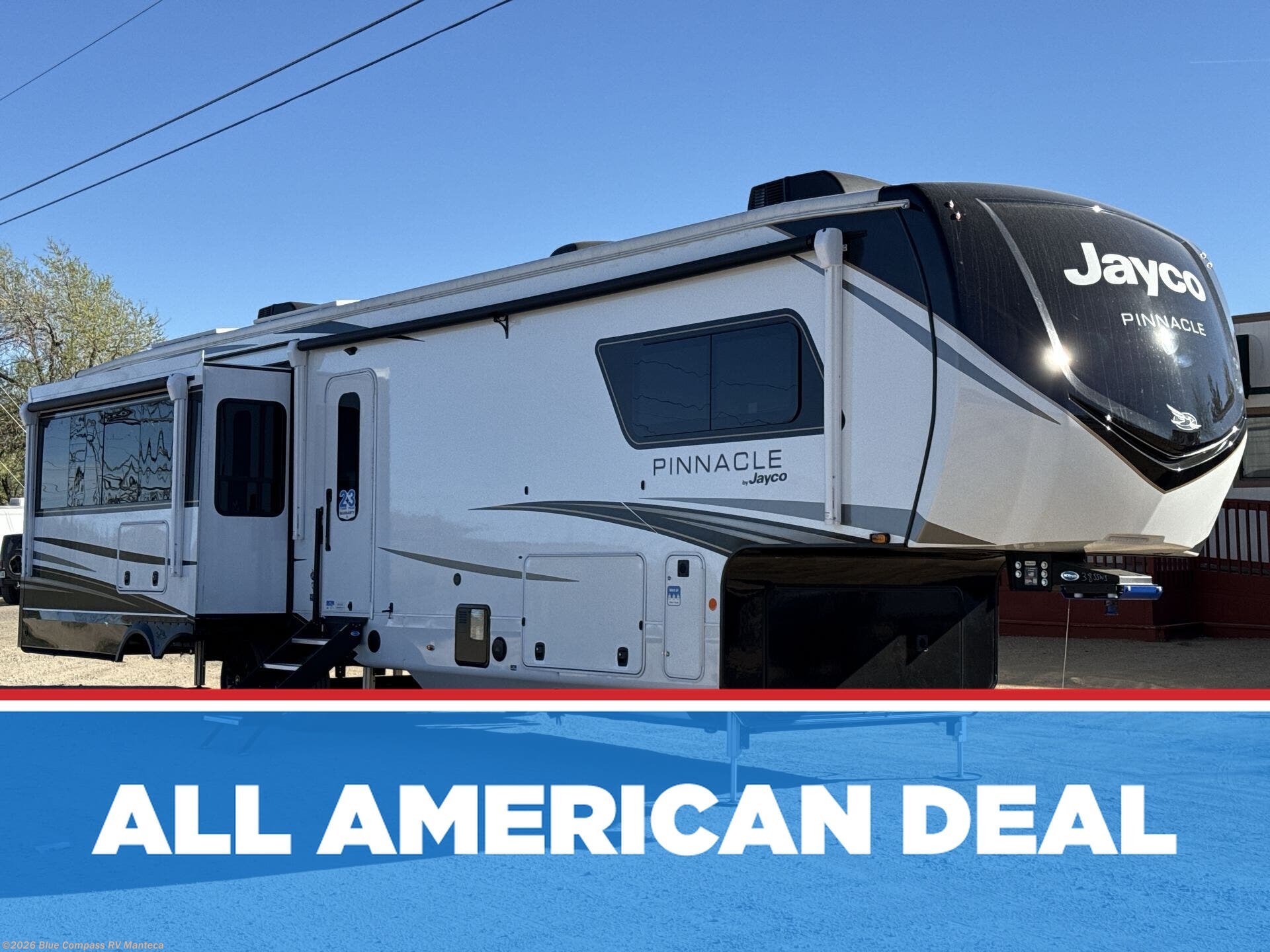 New 2026 Jayco Pinnacle 38SSWS available in Manteca, California