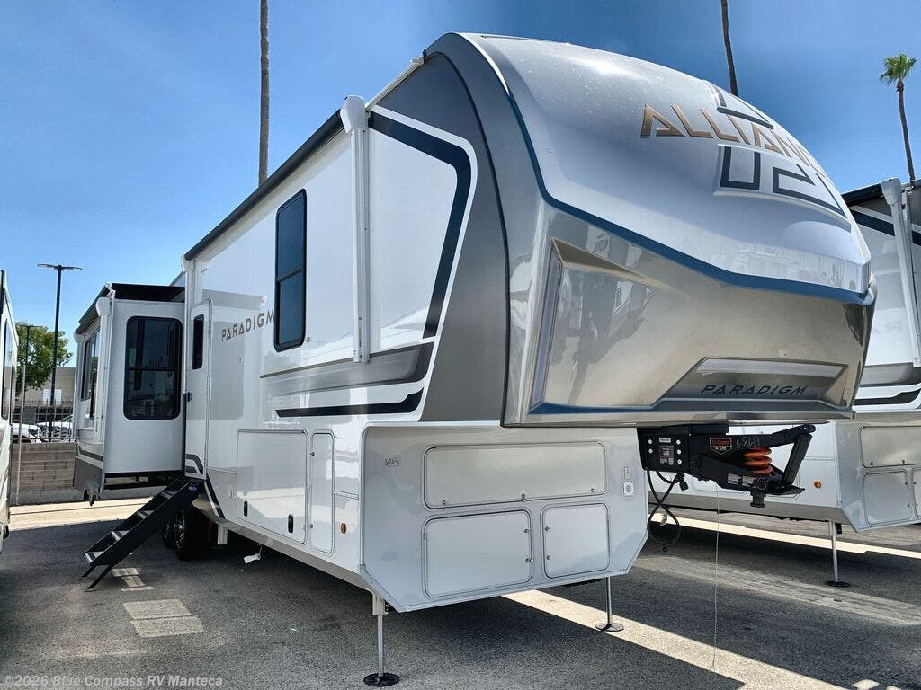 New 2025 Alliance RV Paradigm 340RL available in Manteca, California