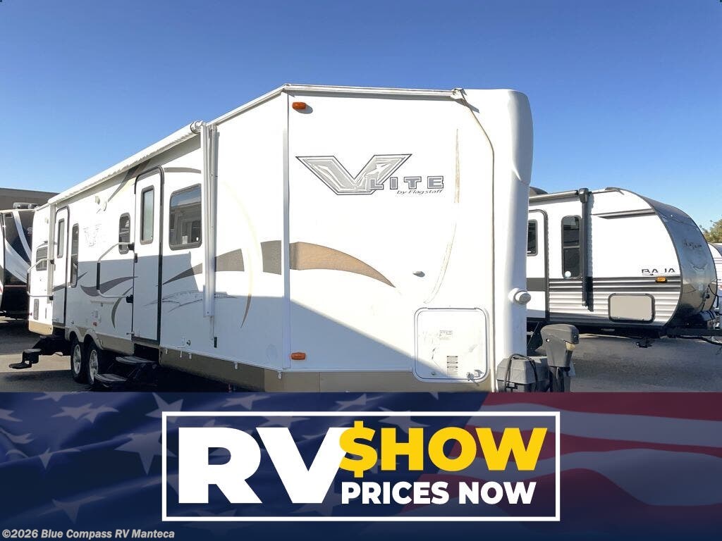 Used 2012 Forest River Flagstaff V-Lite 30WRKSS available in Manteca, California