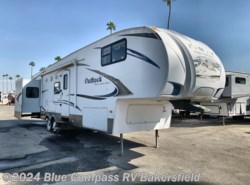 Used 2010 Keystone Outback Sydney Edition 329FBH available in Bakersfield, California