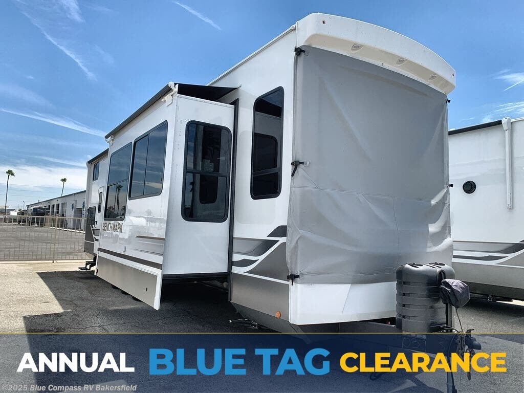 New 2026 Alliance RV Benchmark 42LFT available in Bakersfield, California