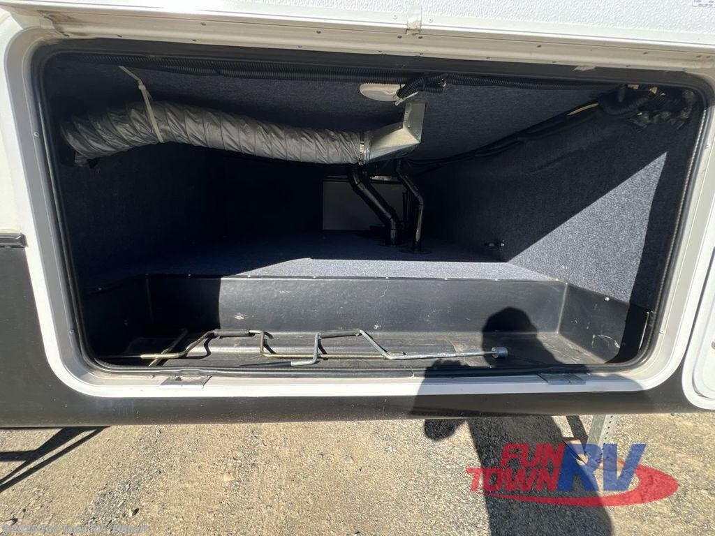 Used 2017 Heartland Sundance 289TS available in Elkhart, Indiana