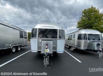 New 24 Airstream International 27FB Twin available in Knoxville, Tennessee