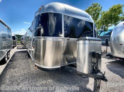 Used 2010 Airstream Classic 30 available in Knoxville, Tennessee