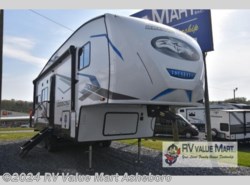 New 2024 Forest River Cherokee Arctic Wolf 23MLE available in Franklinville, North Carolina