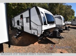 New 2025 Coachmen Apex Ultra-Lite 300BHS available in Franklinville, North Carolina