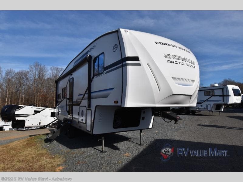 New 2025 Forest River Cherokee Arctic Wolf 23MLE available in Franklinville, North Carolina