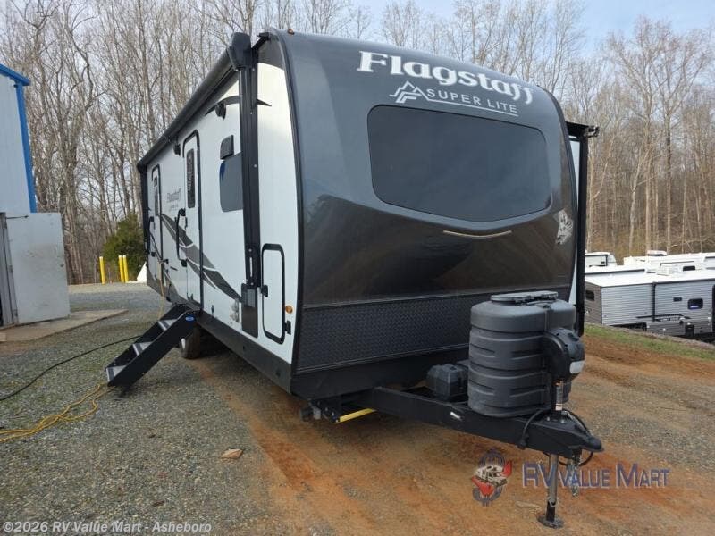 Used 2024 Forest River Flagstaff Super Lite 26FKBS available in Franklinville, North Carolina