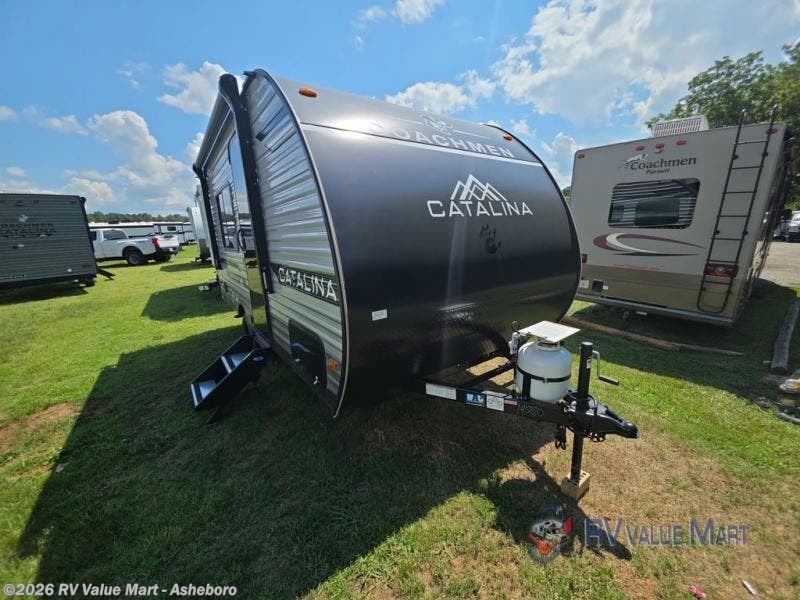 New 2026 Coachmen Catalina Summit Series 7 154RBX available in Franklinville, North Carolina