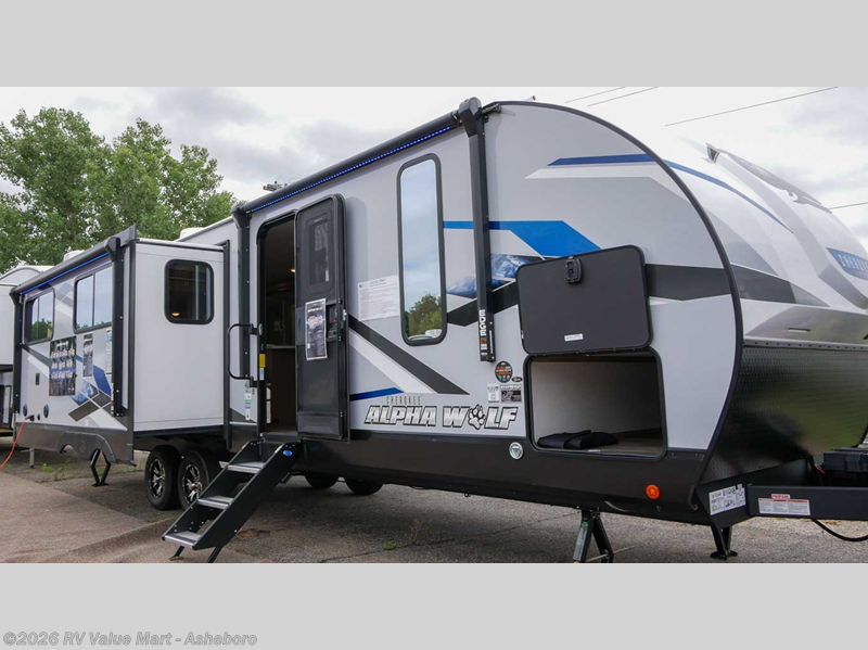 Used 2024 Forest River Cherokee Alpha Wolf 26RL-L available in Franklinville, North Carolina
