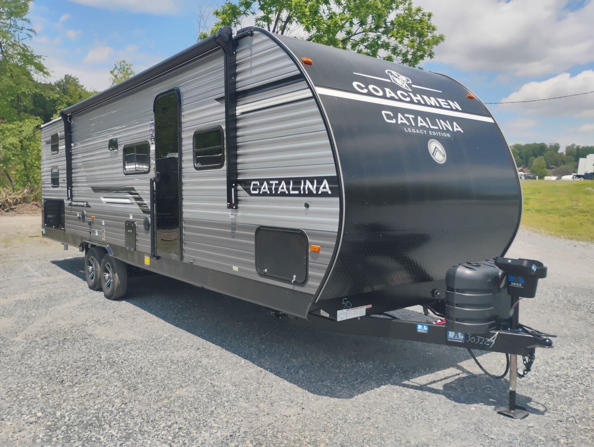 New 2026 Coachmen Catalina Legacy Edition 293QBCKLE available in Franklinville, North Carolina