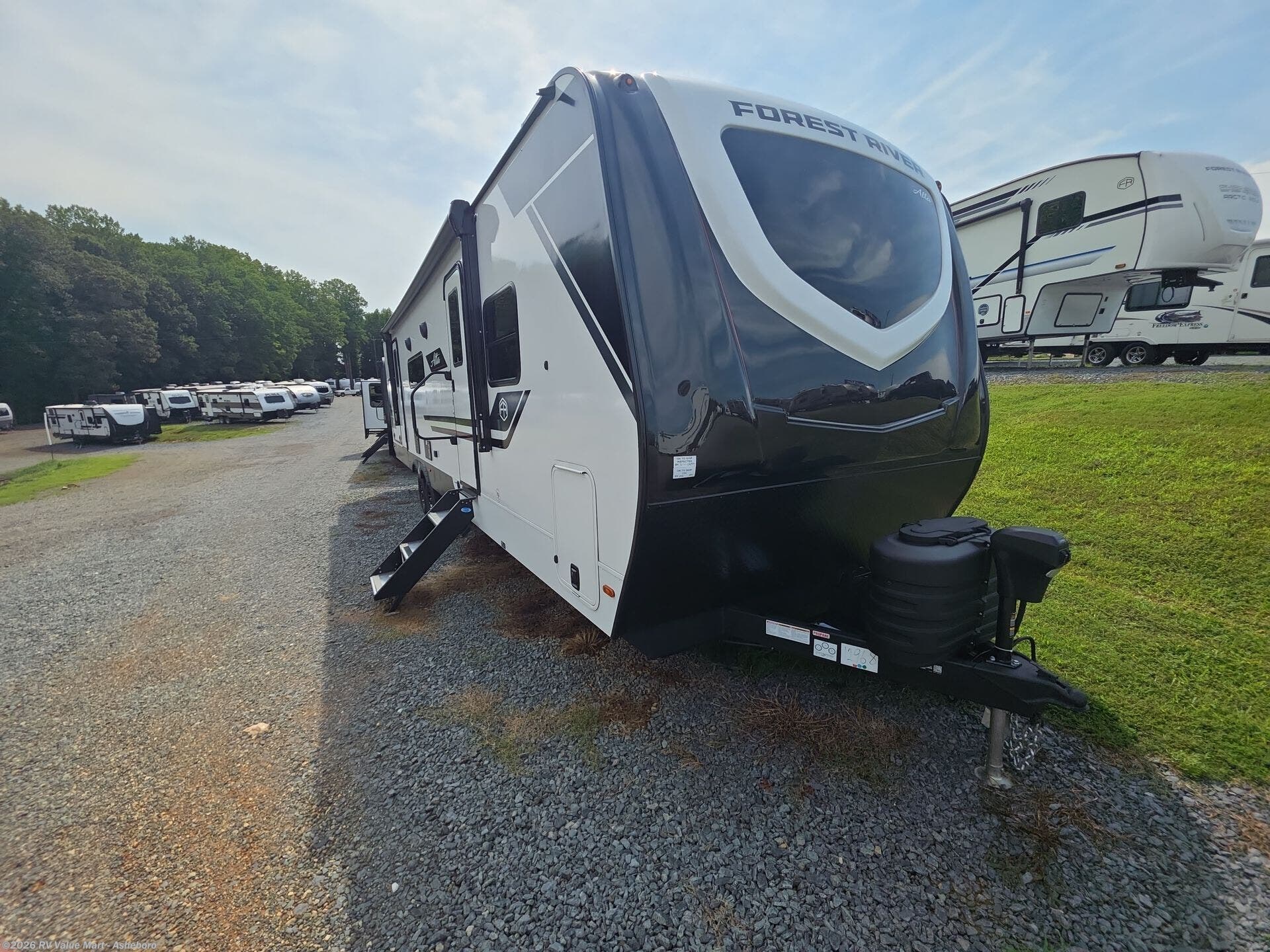 New 2027 East to West Alta 3150KBH available in Franklinville, North Carolina