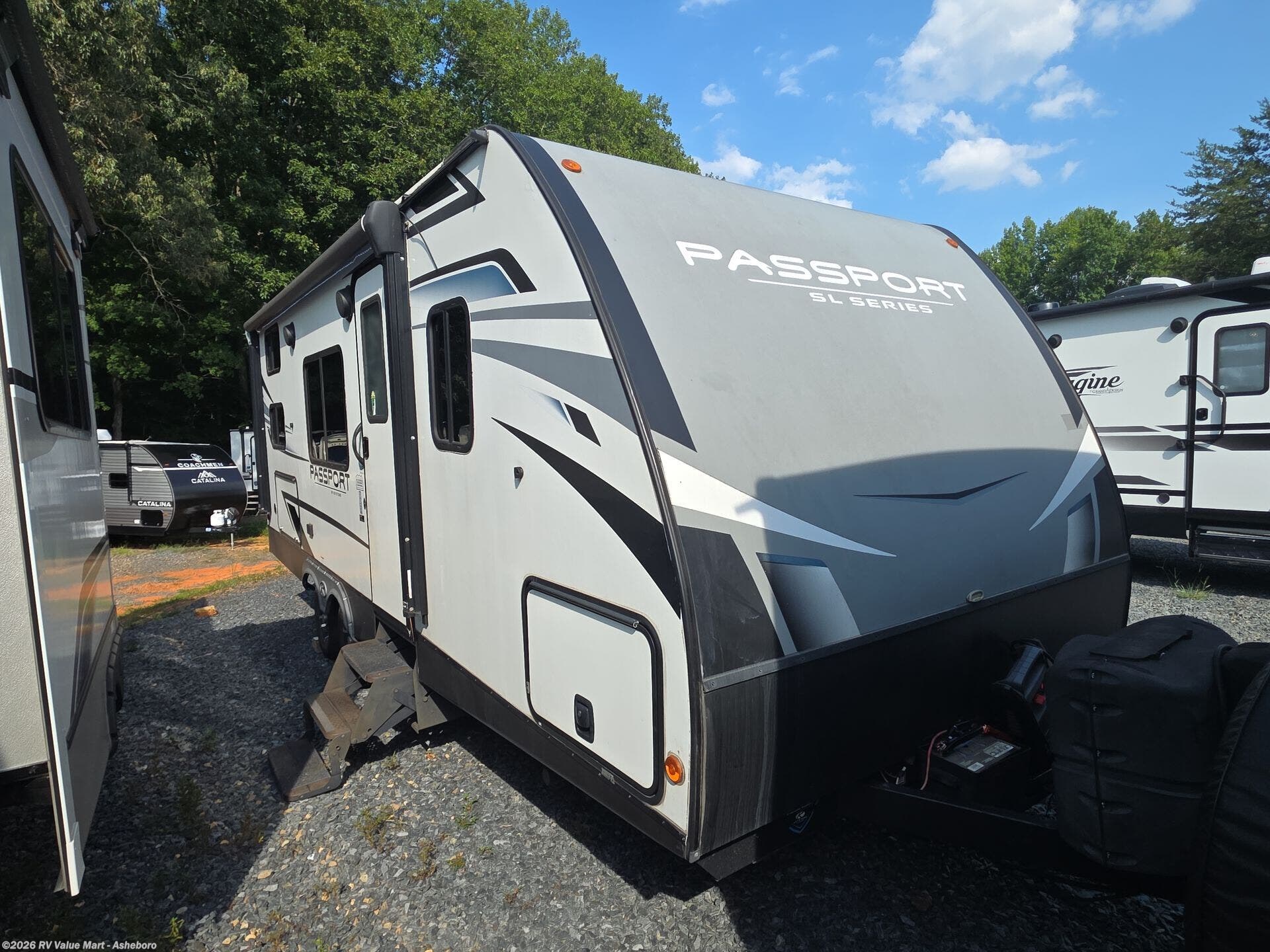 Used 2022 Keystone Passport 219BH available in Franklinville, North Carolina