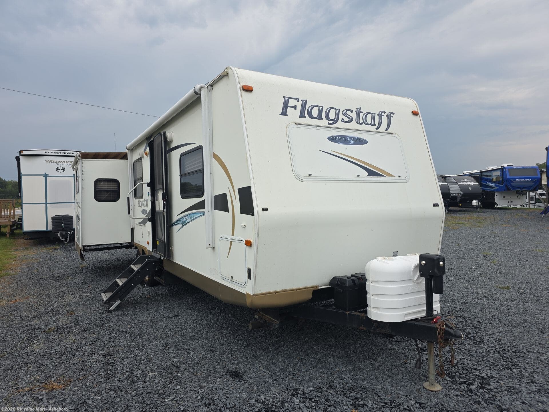 2012 Forest River Flagstaff 27RLSS