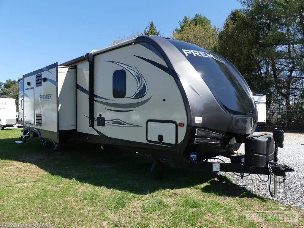 Used 2019 Keystone Bullet 34BIPR-3S available in West Chester, Pennsylvania