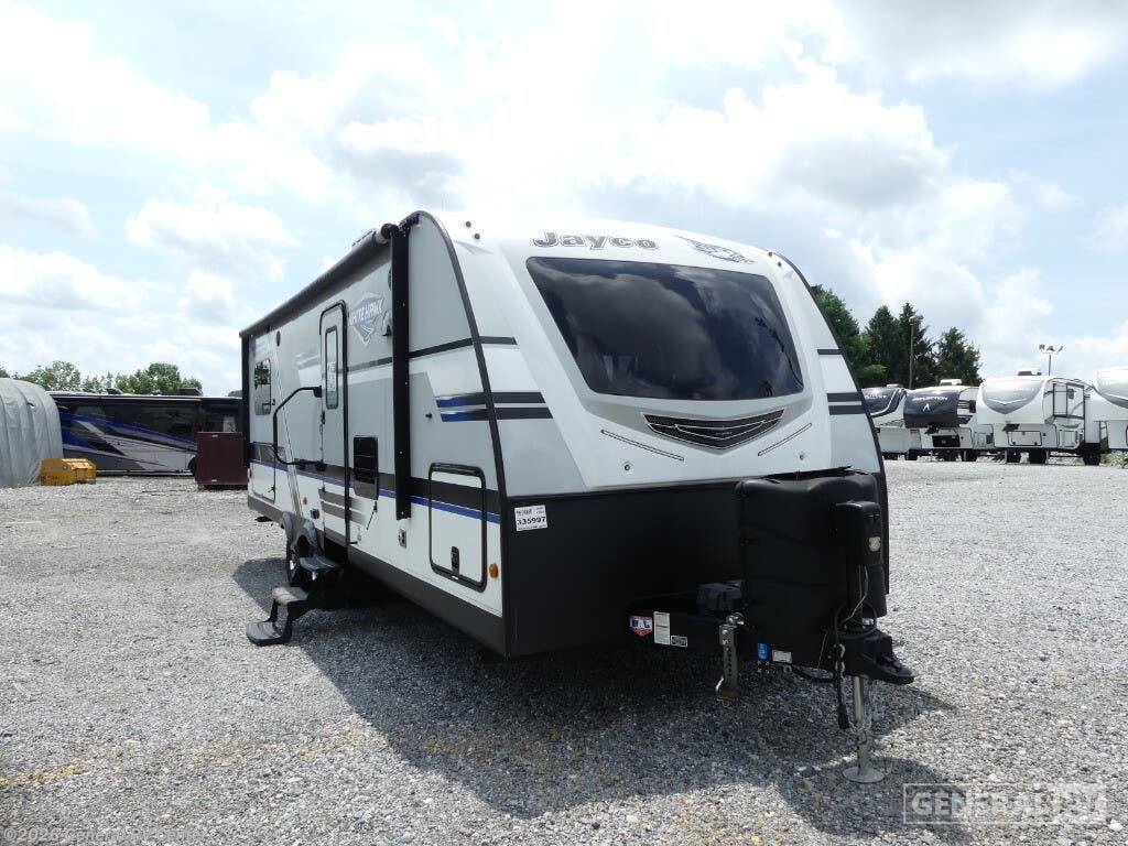 Used 2018 Jayco  WHITEHAWK 25FK-1S available in West Chester, Pennsylvania