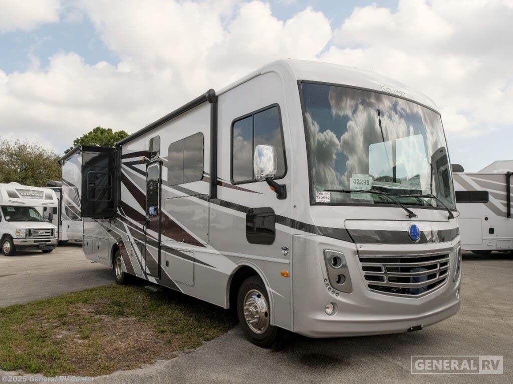 New 2025 Holiday Rambler Eclipse 32S available in Fort Pierce, Florida