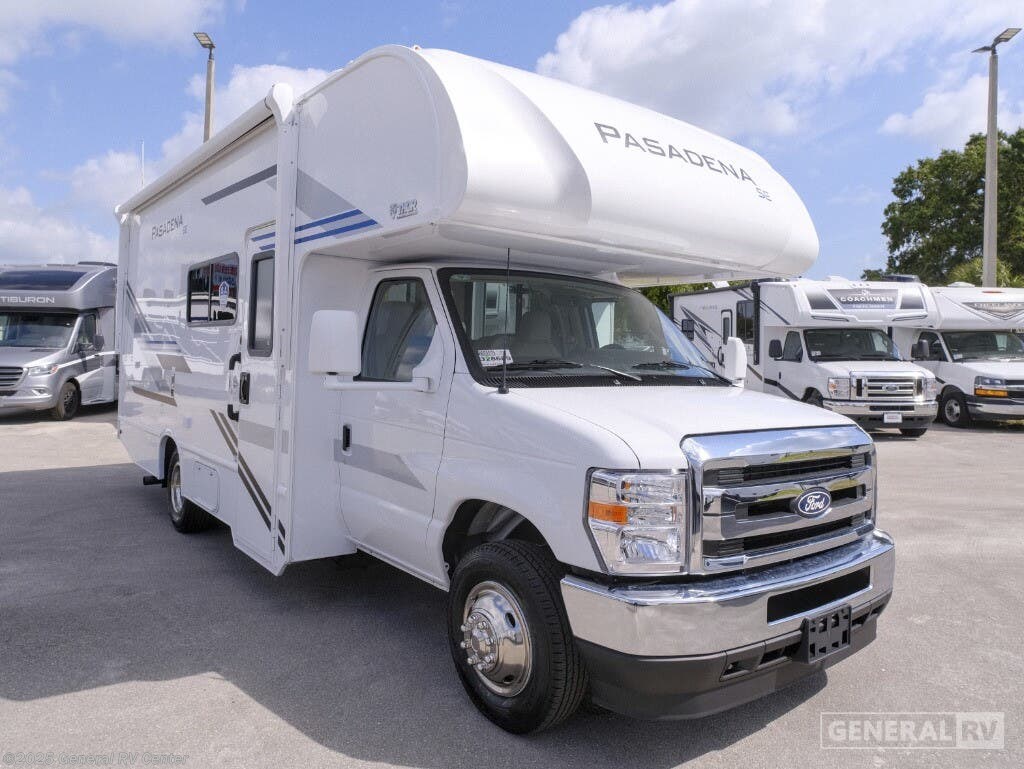 New 2026 Thor Motor Coach Pasadena SZ22 available in Fort Pierce, Florida