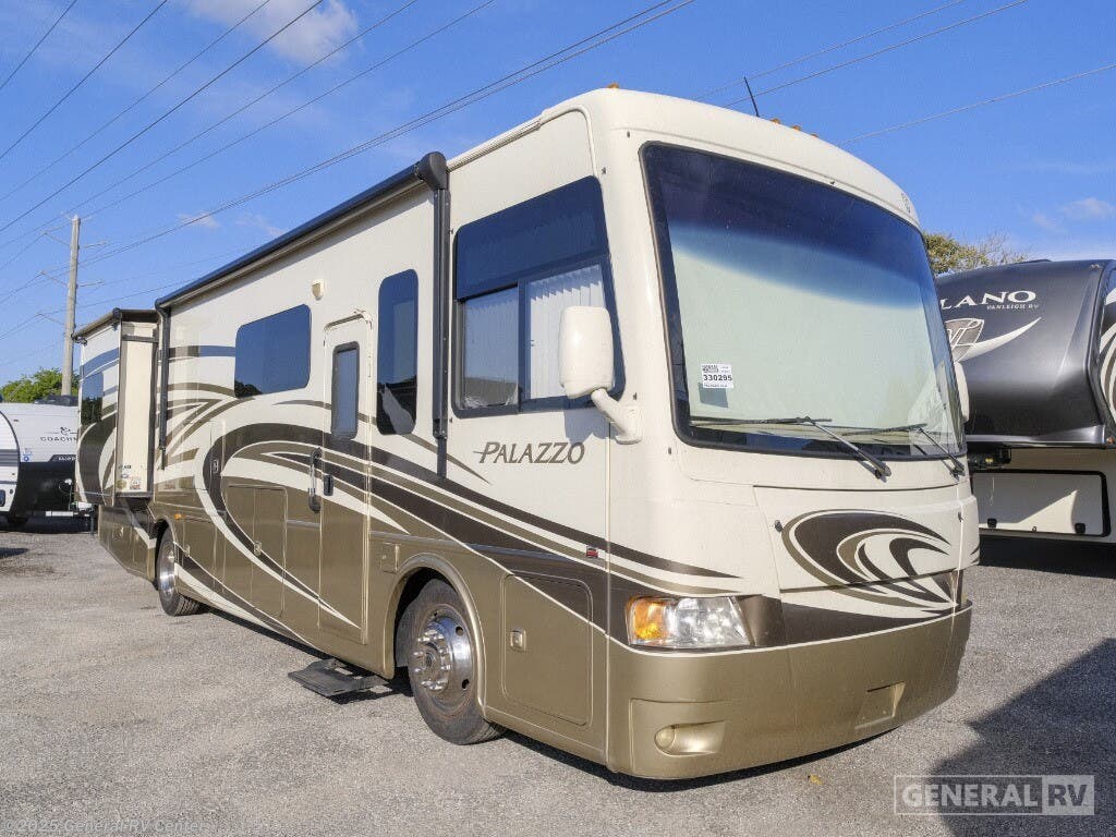 Used 2014 Thor Motor Coach Palazzo 33.2-2S available in Fort Pierce, Florida