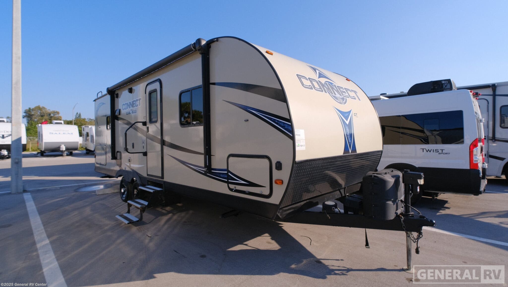 Used 2018 K-Z Connect C241RLK available in Fort Pierce, Florida