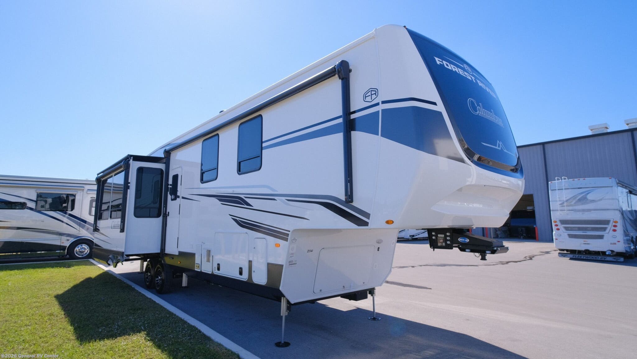 New 2026 Palomino Columbus 384RKH available in Fort Pierce, Florida