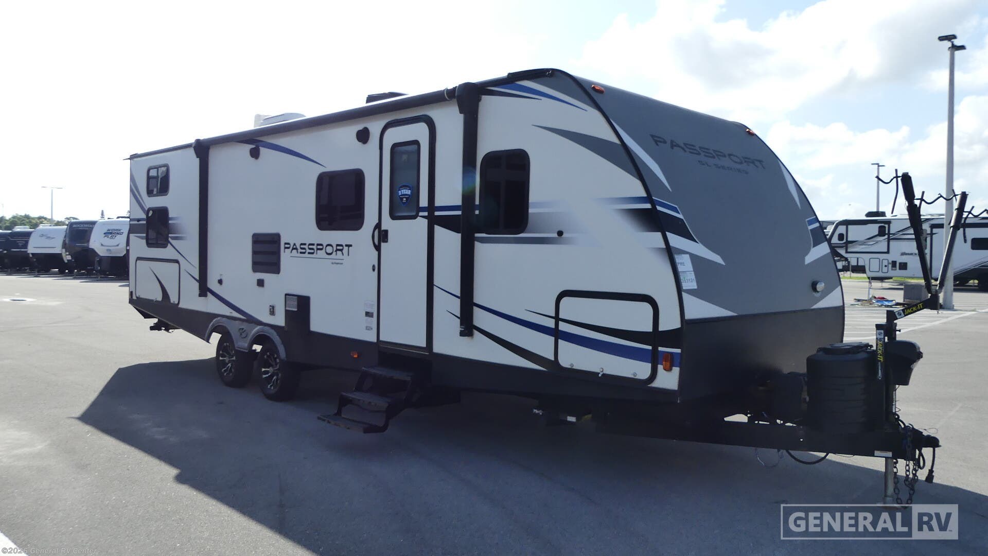 Used 2020 Keystone Passport 292BH available in Fort Pierce, Florida