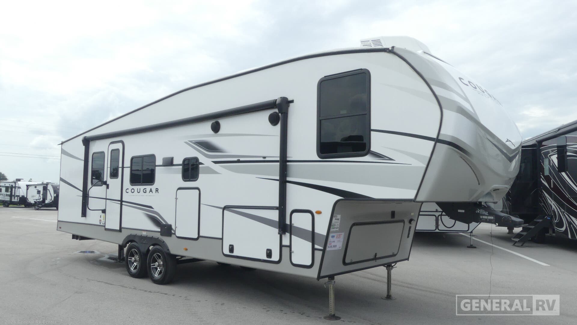 Used 2023 Keystone Cougar Half-Ton 29BHL available in Fort Pierce, Florida