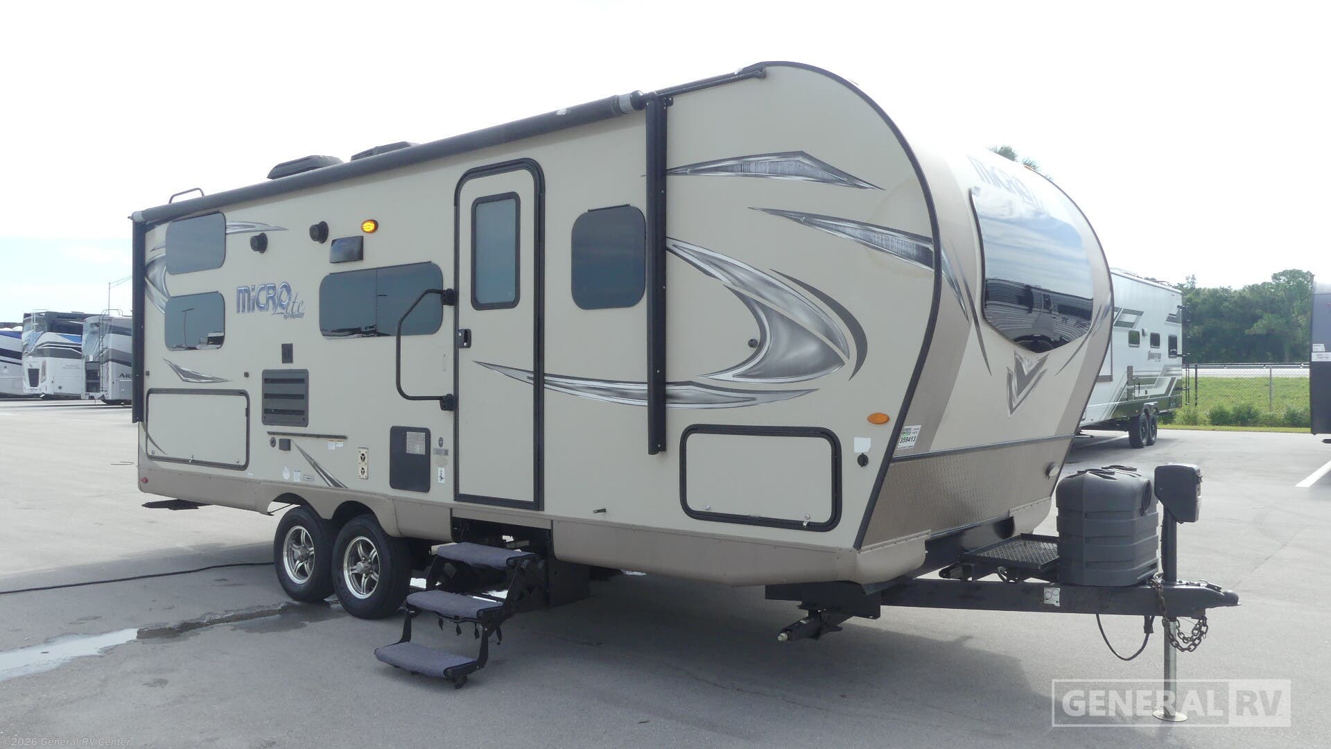Used 2019 Forest River Flagstaff Micro Lite 25BRDS available in Fort Pierce, Florida