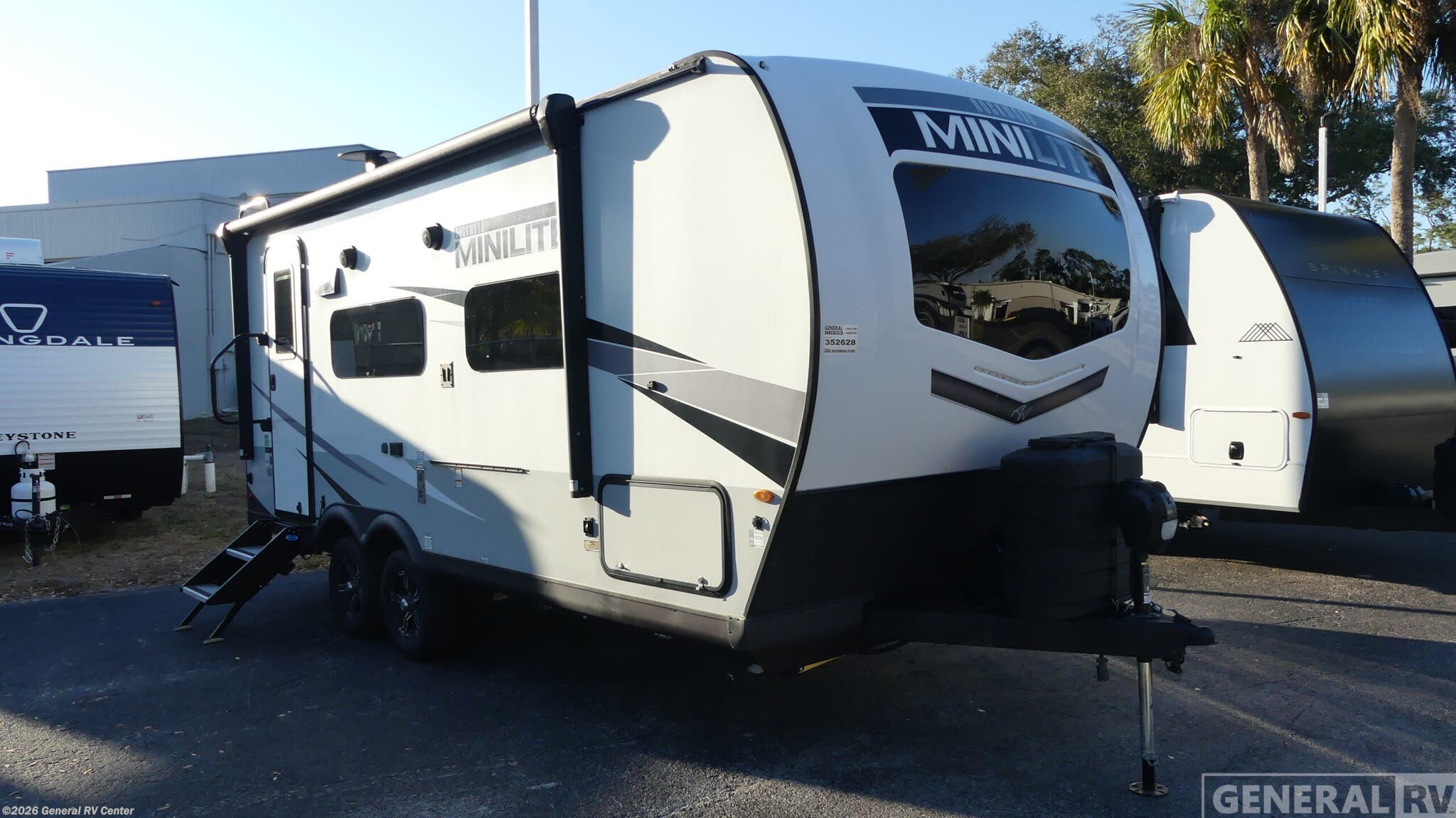 Used 2023 Forest River Rockwood Mini Lite 2109S available in Fort Myers, Florida