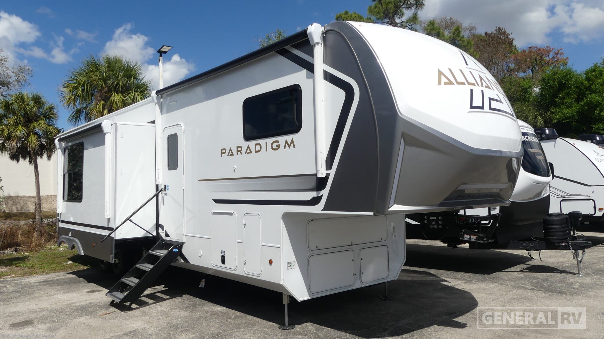 New 2026 Alliance RV Paradigm 395DS available in Fort Myers, Florida