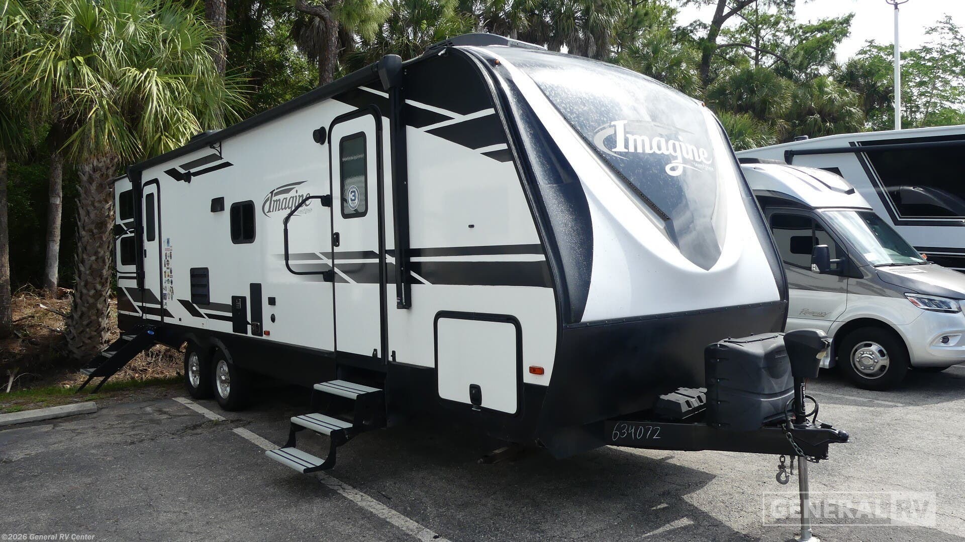 Used 2021 Grand Design Imagine 2910BH available in Fort Myers, Florida