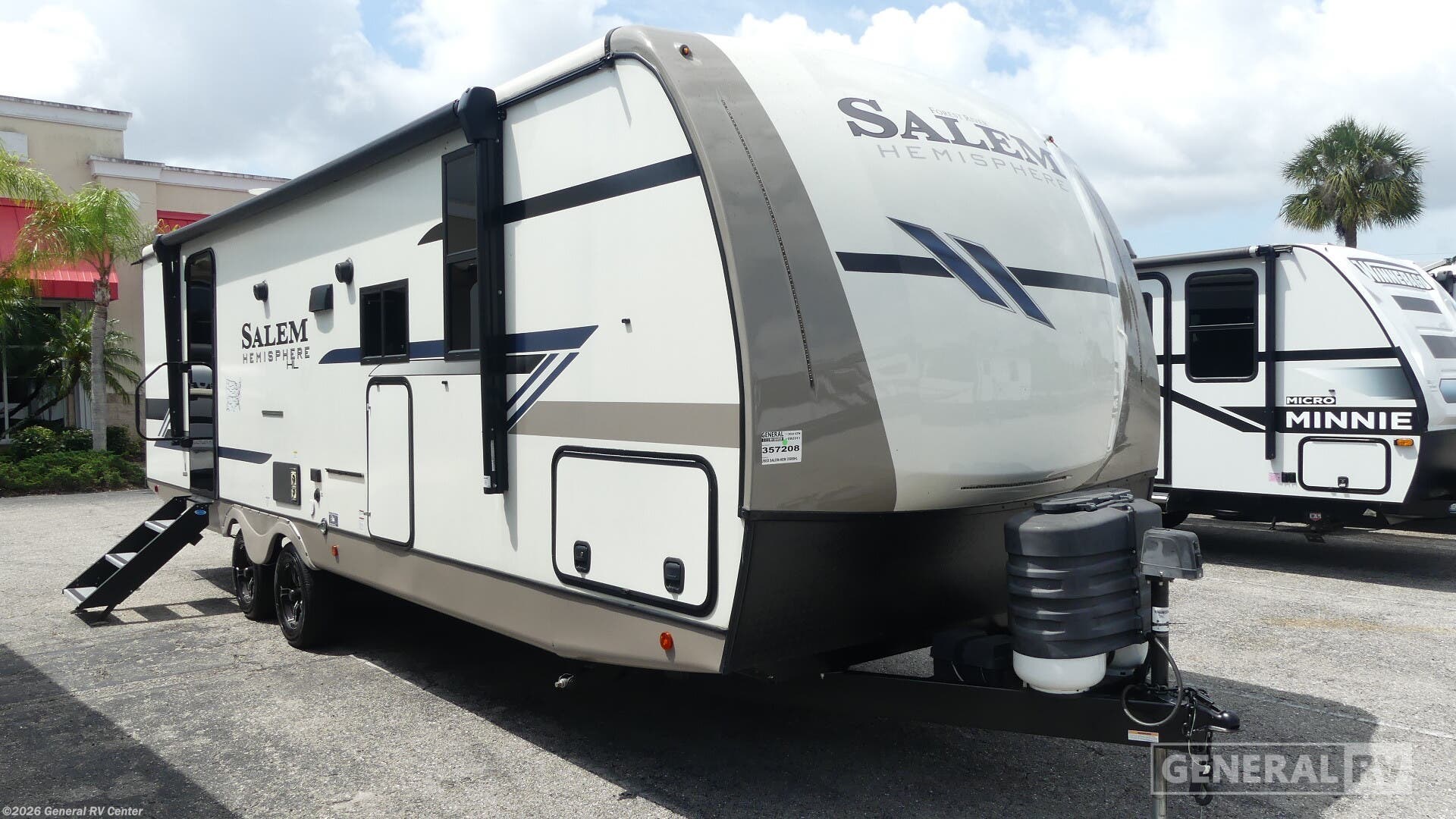 Used 2024 Forest River Salem Hemisphere 25RBHL available in Fort Myers, Florida