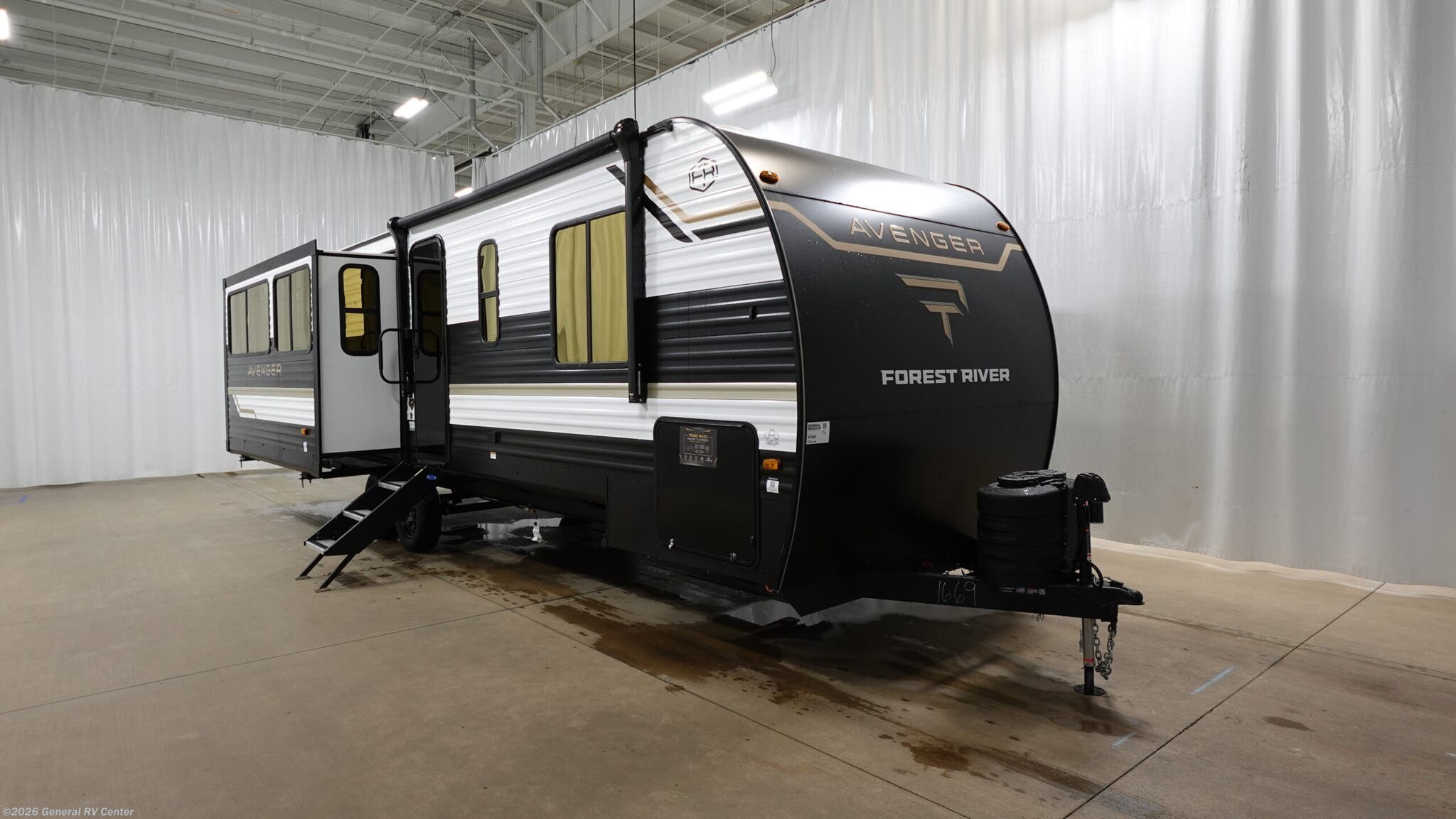 New 2026 Prime Time Avenger 27REI available in Fort Myers, Florida