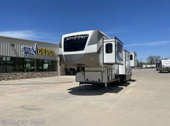 Used 2022 Forest River Sandpiper 391FLRB available in Cleburne, Texas