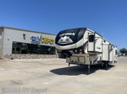Used 2017 Forest River Sierra 372LOK available in Cleburne, Texas