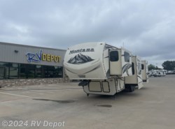 Used 2014 Keystone Montana 3750FL available in Cleburne, Texas