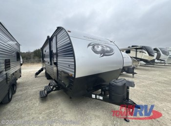 Used 2022 Forest River Cherokee 264DBH available in Fairfield, Texas